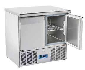MODEL MODELLO CRX 90A CRX 93A CRA 90A CRA 93A GN1/1 refrigerated saladette with stainless steel top Saladette refrigerata GN1/1 con top inox Stainless steel exterior and interior Corpo esterno e
