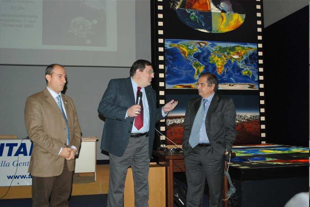 Meeting AMSAT Italia 2008 Una delle premesse dell accordo è: promuove la diffusione della cultura aerospaziale e delle conoscenze derivanti