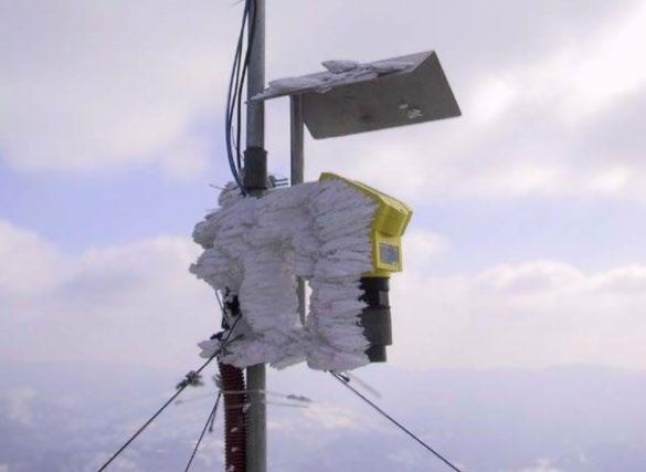 WE770 Nevometro Descrizione Il nevometro WE770 è uno strumento adatto a misurare l altezza della neve ed è costituito da un sensore ad ultrasuoni.