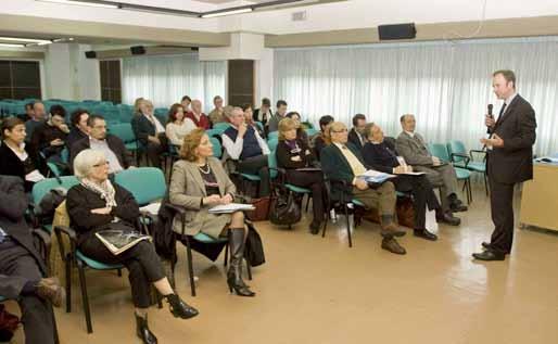 I cittadini come risorsa per il Servizio Sanitario Regionale Aprile 2011 Nel mese di aprile 2011 tutti i referenti civici e aziendali hanno partecipato ad un modulo formativo di due giorni (foto n.