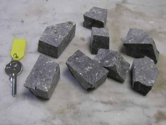 Procedure per la preparazione delle sezioni sottili di roccia: