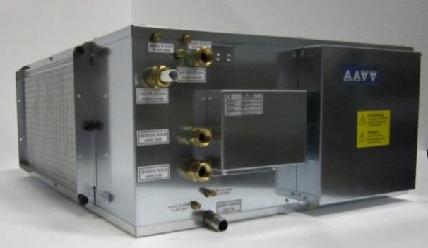 Zehnder Dew 500 Il deumidificatore Zehnder Dew 500 è un sistema di deumidificazione con circuito frigorifero con immissione di aria a temperatura ambiente o con possibilità di integrazione termica.