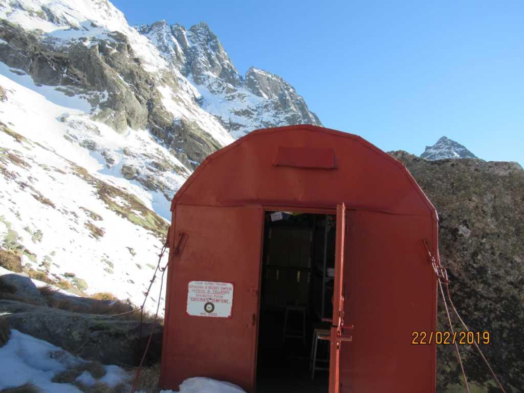 e Gargantini 2 Luca Danieli (Gamma) e Luca Gargantini Con l amico Giovanni Giarletta ci siamo sempre detti che sarebbe stato interessante andare ad arrampicare in quella zona.