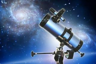 Il Telescopio e il Microscopio Il Telescopio è uno strumento usato
