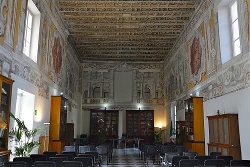 Il progetto EEE nella nostra scuola Il liceo scientifico statale Benedetto Croce di Palermo è impegnato in una serie di attività che riguardano lo studio della fisica, in particolare dal 2014