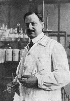 Alfred Bertheim 1879-1914 Esperienza di ricerca prima in ambiente accademico, poi in ambiente industriale.