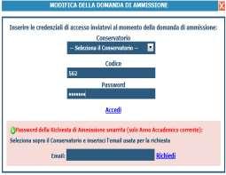 Inserire il codice e la password (inviati via e-mail al momento dell inserimento della domanda di ammissione).