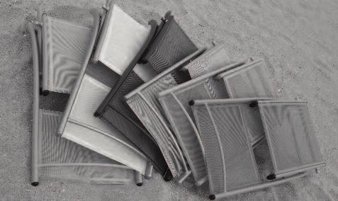 Manutenzione dei tessuti acrilici Kettal La stoffa selezionata dal GRUPO KET- TAL offre un grammatura straordinaria con un peso di 270 g/m2.