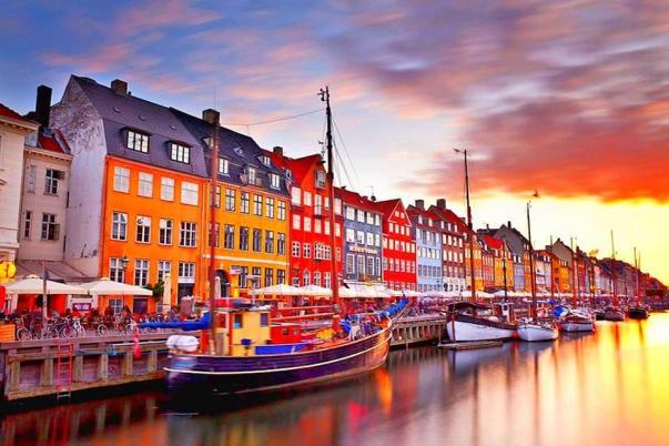 Copenaghen L'accogliente capitale della Danimarca: piccola, ma