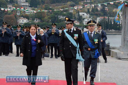 Messa officiata da don Angelo Brizzolari, con l accompagnamento del Coro Alpino Lecchese.