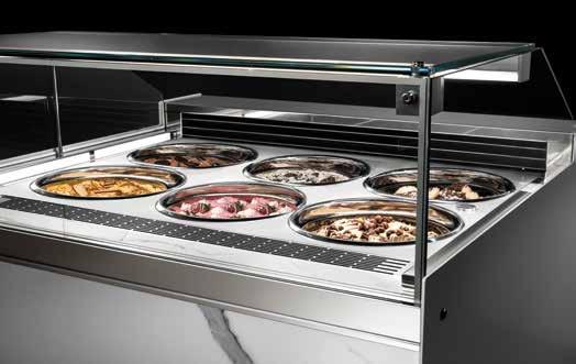 anno THE GELATO DISPLAY CASE TURNS INTO PASTRY for an use 365 days a year Il banco