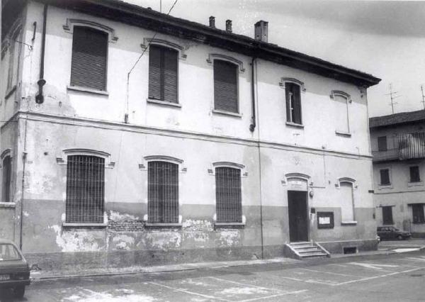 Scuola Elementare Statale Cornaredo (MI) Link risorsa: http://www.lombardiabeniculturali.