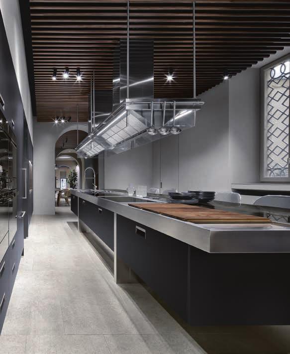 38 OVERVIEW 2019 LIGNUM ET LAPIS Un ampio spazio operativo, un ambiente con alte prestazioni professionali: il massimo per accogliere, ospitare, condividere il piacere di cucinare e degustare.