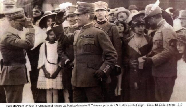 Nel corso della mattinata, alle 1030, l architetto Marcello Cassano accoglierà gli studenti presso Villa Cassano, luogo in cui D Annunzio venne ospitato Racconterà i fasti e le testimonianze dell