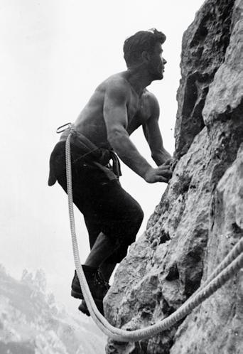 SABATO 28 MAGGIO Luigi Castagna, nato nel 1924, tra i primi componenti del Gruppo Ragni e accademico del C.A.I., morto nell estate del 1951 in Grignetta, è stato tra i più forti alpinisti lecchesi durante gli anni quaranta e inizio cinquanta.