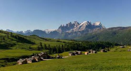 Passo San Pellegrino Rifugio Fuciade itinerario 03