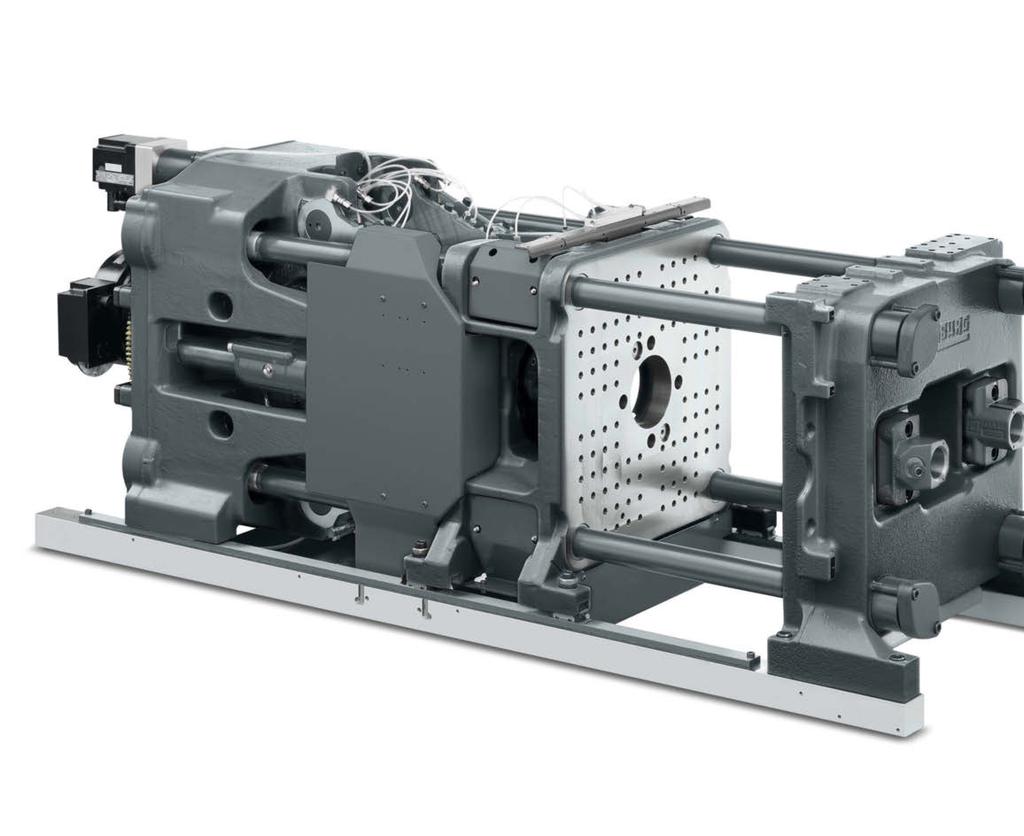 Camera di produzione e corsa di apertura più ampie, anche per stampi di grandi dimensioni Facilmente accessibile, il giunto a chiusura rapida dell estrattore, montato su tutti i modelli della serie,