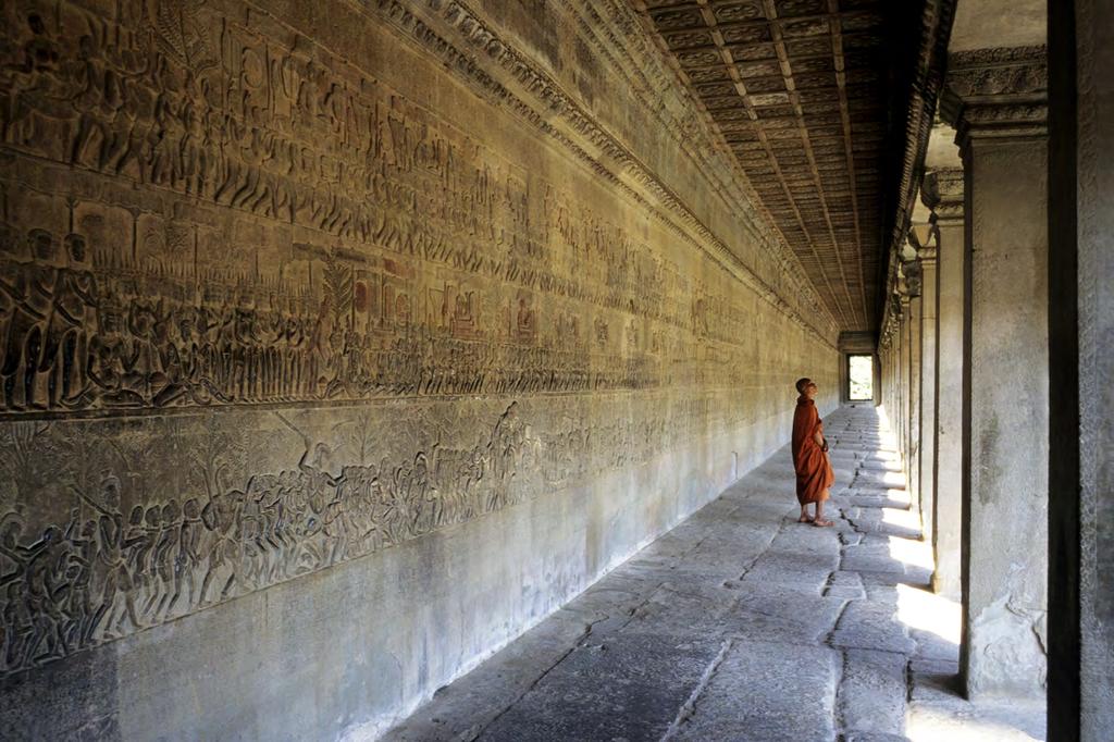 2 giorno: nel pomeriggio visita dei Templi Visita in fase di definizione L'immensa area di Angkor racchiude i templi appartenenti all'antica capitale dell'impero Khmer ed è l'attrazione turistica più