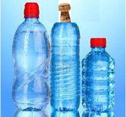L esperimento precedente è realizzabile anche con una bottiglia (DI PLASTICA!