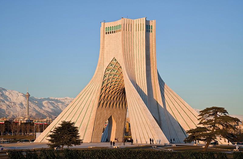 QUINDICESIMO E SEDICESIMO GIORNO Alla scoperta di Teheran, capitale dell Iran moderno.