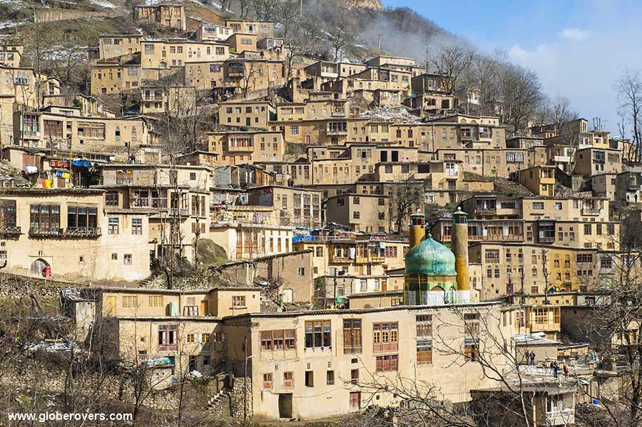 QUINTO GIORNO Tappa a Masuleh, villaggio caratterizzato