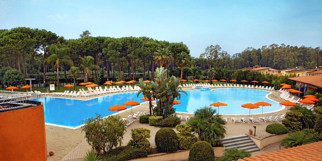 PIZZO CALABRO RESORT Pizzo Calabro (VV) TARIFFE CRAL 2019 Pensione completa bevande Incluse Periodo Tariffe ufficiali Per persona Tariffe CRAL 3 letto chd 3 16 anni n.c. 4 letto chd 3-16 anni n.c. A dal 23.