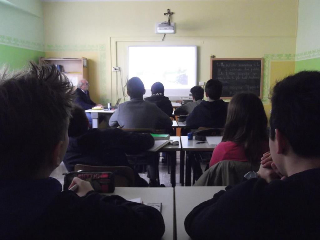 abbiamo accolto nella nostra aula l architetto Giovanni Liverani (capo dell ufficio tecnico del Comune di Lugo) e il dott.