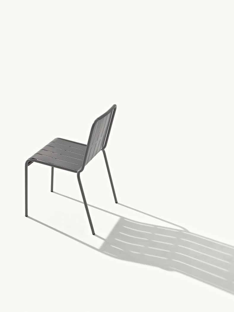 stripes design Talocci Design, 2015 547 548 AC > Sedia con telaio a 4 gambe in acciaio, seduta e