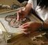 Tecnico specializzato in composizione di mosaici artistici